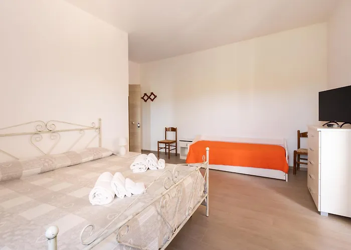 阿扎罗讷农家乐