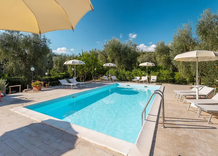 阿扎罗讷农家乐 * 维耶斯泰