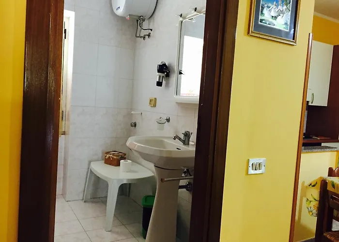 阿扎罗讷农家乐 * 维耶斯泰